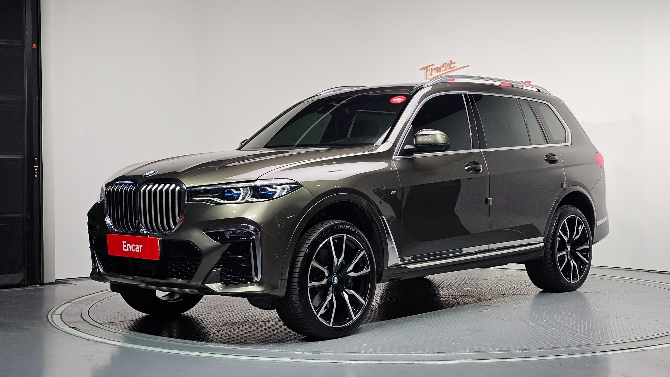 BMW X7 xDrive 40i M Sport из Кореи